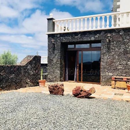 Casita Bellavista With Great Views In Mozaga